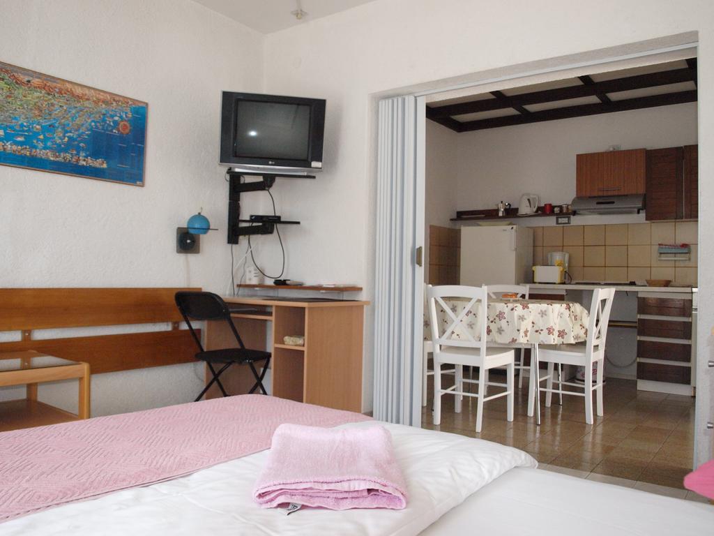 Apartments Villa Materada Donato Porec Ngoại thất bức ảnh
